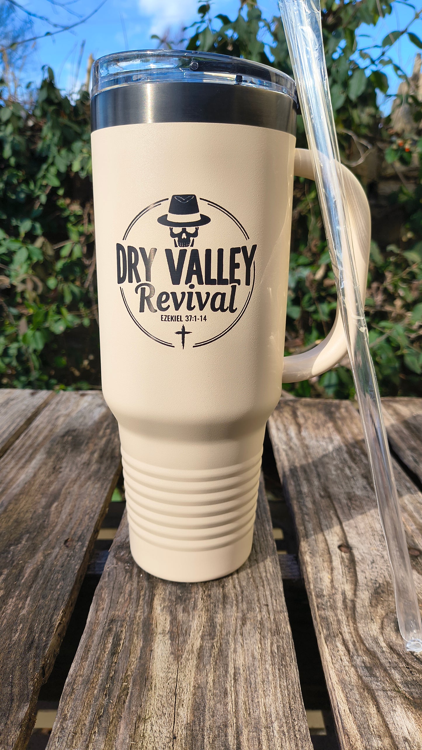 **LIMITED DROP** DVR 40oz Insulated Mug - Sand